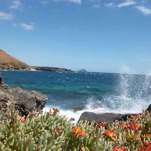 https://frontera-primavera.in-canary-islands.com