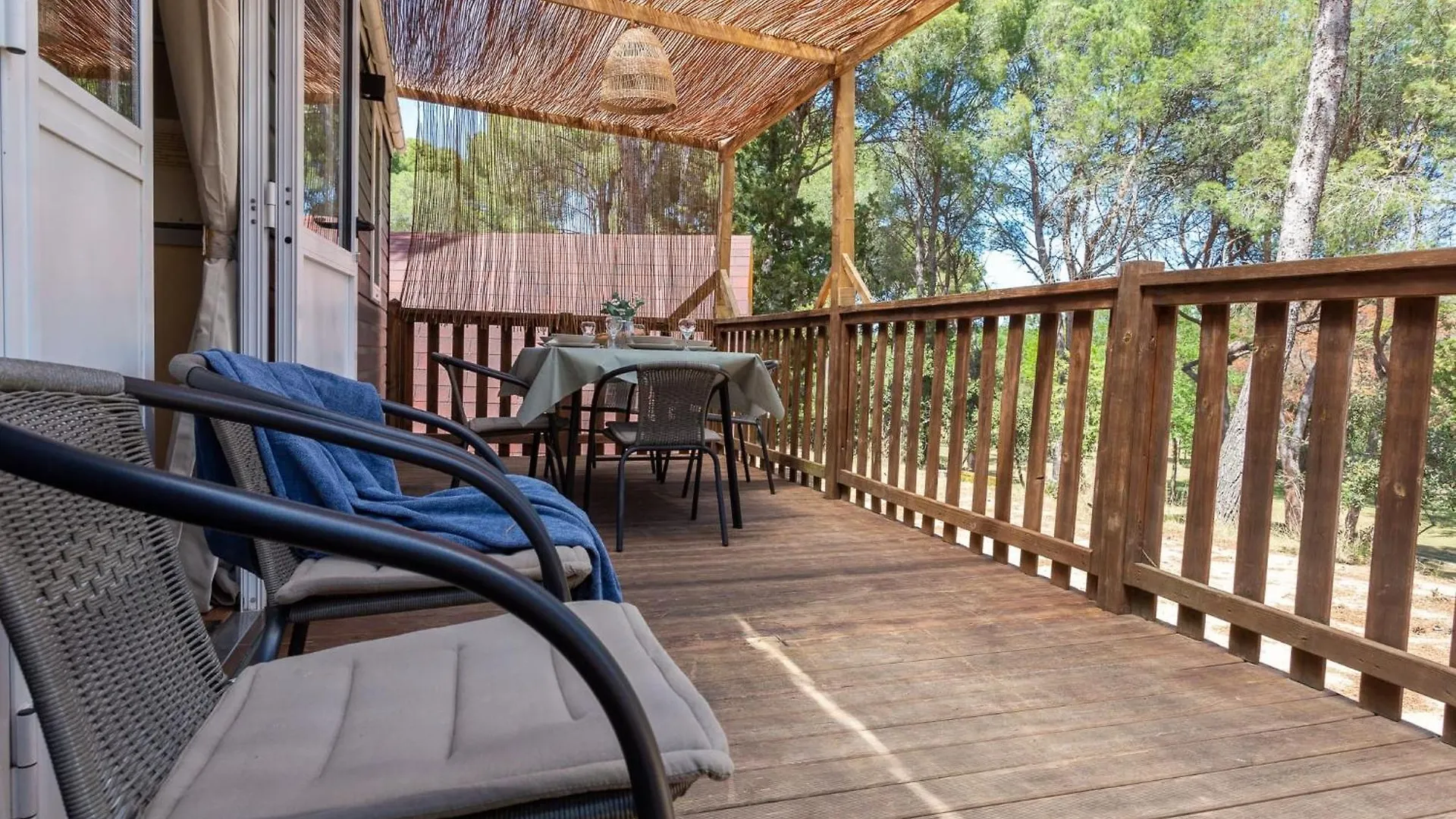 بيت للعطل Bungalows Tia Polly & Indiana Jones & Yoko Ono L' Escala